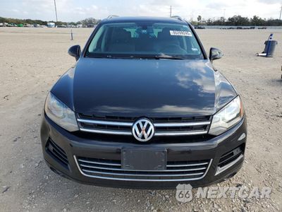 Piąte zdjęcie samochodu w środku: 2012 VOLKSWAGEN TOUAREG V6 VIN:WVGFF9BP5CD003380 - miniatura