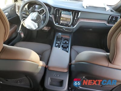 Zdjęcie 8 z 12 samochodu: 2025 VOLVO V60 CROSS COUNTRY PLUS VIN:YV4L12WK5S2150317 - miniatura