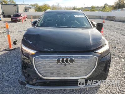 Piąte zdjęcie samochodu w środku: 2022 AUDI Q4 E-TRON PREMIUM VIN:WA1G2BFZ9NP043481 - miniatura