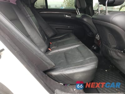 Zdjęcie 10 z 13 samochodu: 2010 MERCEDES-BENZ S 550 VIN:WDDNG7BB6AA311815 - miniatura