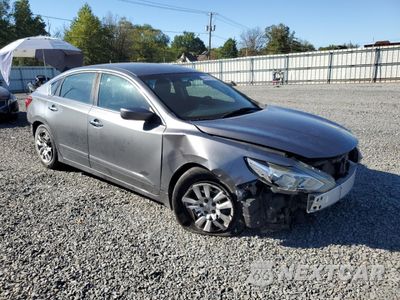 Czwarte zdjęcie samochodu z boku: 2016 NISSAN ALTIMA 2.5 VIN:1N4AL3AP8GN345367 - miniatura