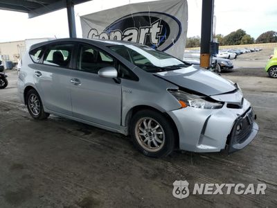 Czwarte zdjęcie samochodu z boku: 2015 TOYOTA PRIUS V VIN:JTDZN3EU6FJ016146 - miniatura