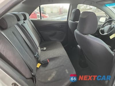 Zdjęcie 10 z 13 samochodu: 2007 TOYOTA YARIS BASE VIN:JTDBT923271065884 - miniatura