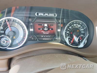 Zdjęcie 9 z 14 samochodu: 2021 RAM 2500 LARAMIE VIN:3C6UR5FL2MG612618 - miniatura