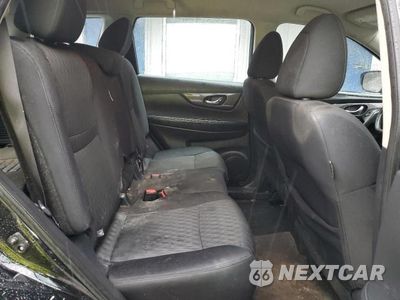 Zdjęcie 11 z 12 samochodu: 2018 NISSAN ROGUE S VIN:5N1AT2MV7JC792771 - miniatura