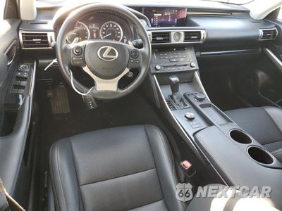 Zdjęcie 8 z 12 samochodu: 2016 LEXUS IS 200T VIN:JTHBA1D24G5003616 - miniatura