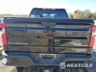 Zdjęcie 6 z 15 samochodu: 2020 CHEVROLET SILVERADO K1500 CUSTOM VIN:3GCPYBEKXLG173134 - miniatura