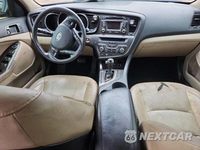 Zdjęcie 8 z 12 samochodu: 2012 KIA OPTIMA EX VIN:5XXGN4A75CG010948 - miniatura