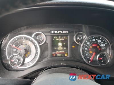 Zdjęcie 9 z 12 samochodu: 2020 RAM 1500 VIN:1C6SRFFT7LN415852 - miniatura