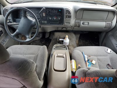 Zdjęcie 8 z 13 samochodu: 1997 GMC YUKON VIN:1GKEK13R6VJ707898 - miniatura