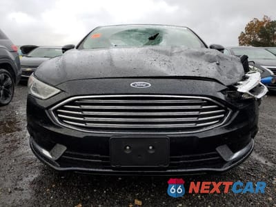 Piąte zdjęcie samochodu w środku: 2018 FORD FUSION SE VIN:3FA6P0H90JR153431 - miniatura