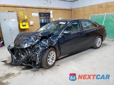 2016 TOYOTA CAMRY HYBRID LE 4T1BD1FK2GU200338 - główne zdjęcie licytacji z USA - miniatura