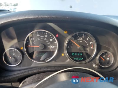 Zdjęcie 9 z 15 samochodu: 2017 JEEP WRANGLER SPORT VIN:1C4AJWAG8HL520747 - miniatura