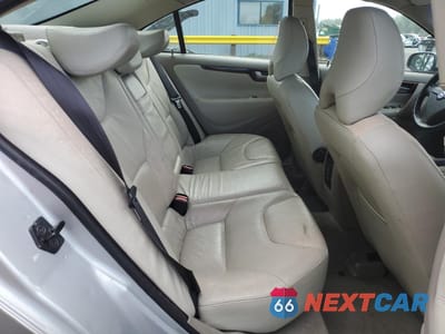 Zdjęcie 10 z 14 samochodu: 2005 VOLVO S60 VIN:YV1RS640952447138 - miniatura