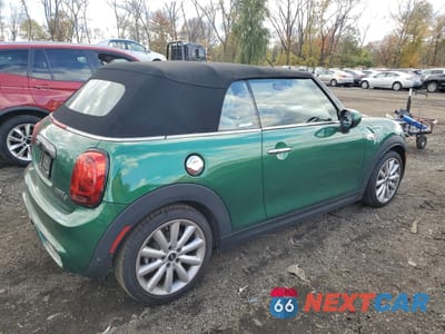 Trzecie zdjęcie samochodu z tyłu: 2021 MINI COOPER S VIN:WMWWJ5C00M3N14853 - miniatura
