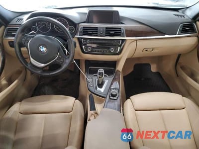 Zdjęcie 8 z 11 samochodu: 2016 BMW 328 XI SULEV VIN:WBA8E3G56GNU38751 - miniatura