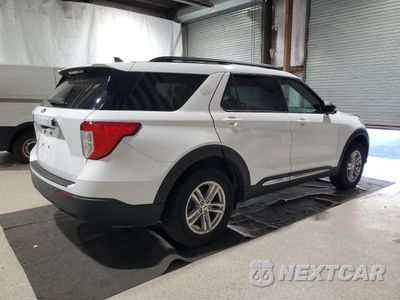 Trzecie zdjęcie samochodu z tyłu: 2021 FORD EXPLORER XLT VIN:1FMSK8DH6MGC32144 - miniatura