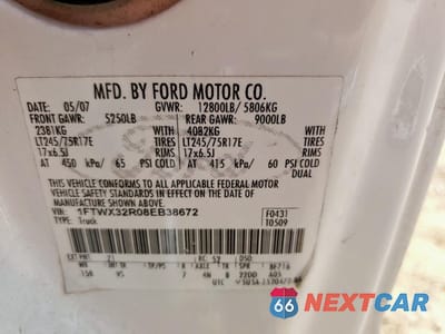 Zdjęcie 12 z 12 samochodu: 2008 FORD SUPER DUTY F-350 W/S VIN:1FTWX32R08EB38672 - miniatura