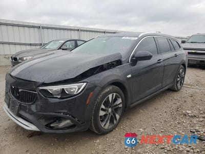 2018 BUICK REGAL TOURX PREFERRED W04GU8SX2J1105592 - główne zdjęcie licytacji z USA - miniatura