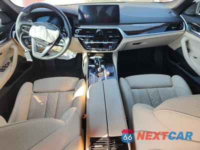 Zdjęcie 8 z 12 samochodu: 2023 BMW 530 XI VIN:WBA13BJ07PCL96908 - miniatura