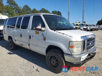 Czwarte zdjęcie samochodu z boku: 2011 FORD ECONOLINE E350 SUPER DUTY WAGON VIN:1FBSS3BL0BDA29056 - miniatura