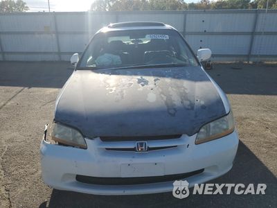 Piąte zdjęcie samochodu w środku: 2000 HONDA ACCORD EX VIN:1HGCG1652YA010974 - miniatura