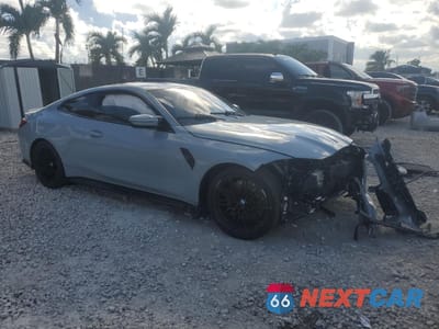 Czwarte zdjęcie samochodu z boku: 2021 BMW M4 COMPETITION VIN:WBS33AZ00MCH56215 - miniatura