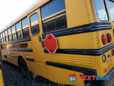 Trzecie zdjęcie samochodu z tyłu: 2006 THOMAS SAF-T-LINER C2 - SCHOOL BUS VIN:4UZAAXCS66CV63256 - miniatura
