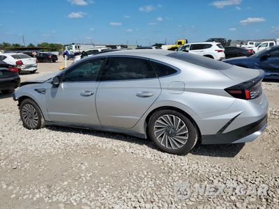 Drugie zdjęcie samochodu z przodu: 2025 HYUNDAI SONATA HYBRID VIN:KMHL34JJ6SA124222 - miniatura