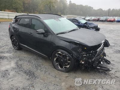 Czwarte zdjęcie samochodu z boku: 2023 KIA SPORTAGE SX PRESTIGE VIN:5XYK53AF0PG084310 - miniatura