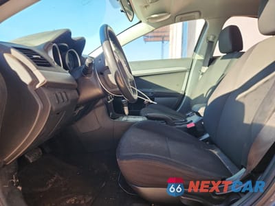 Zdjęcie 7 z 14 samochodu: 2008 MITSUBISHI LANCER ES VIN:JA3AU26UX8U033248 - miniatura