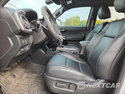 Zdjęcie 7 z 15 samochodu: 2023 TOYOTA TACOMA DOUBLE CAB VIN:3TYCZ5AN4PT118915 - miniatura
