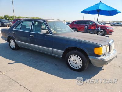 Czwarte zdjęcie samochodu z boku: 1988 MERCEDES-BENZ 560 SEL VIN:WDBCA39D3JA400095 - miniatura