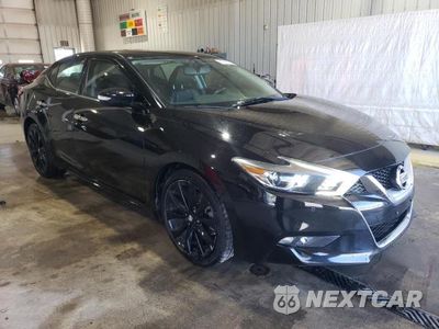 Czwarte zdjęcie samochodu z boku: 2017 NISSAN MAXIMA 3.5 SR VIN:1N4AA6AP0HC388122 - miniatura