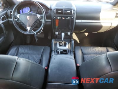 Zdjęcie 8 z 13 samochodu: 2009 PORSCHE CAYENNE VIN:WP1AA29P99LA08038 - miniatura