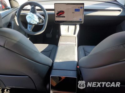 Zdjęcie 8 z 15 samochodu: 2026 TESLA MODEL Y VIN:7SAYGDED9TA425479 - miniatura