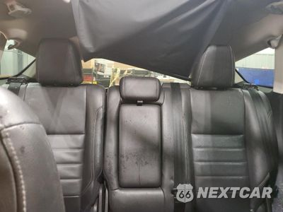 Zdjęcie 10 z 16 samochodu: 2013 FORD ESCAPE SEL VIN:1FMCU9H9XDUC72090 - miniatura