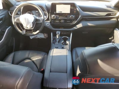 Zdjęcie 8 z 13 samochodu: 2024 TOYOTA HIGHLANDER XSE VIN:5TDKDRAHXRS530993 - miniatura