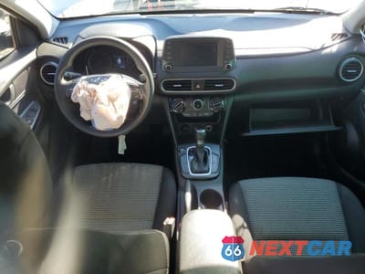 Zdjęcie 8 z 13 samochodu: 2021 HYUNDAI KONA SE VIN:KM8K12AA5MU663566 - miniatura