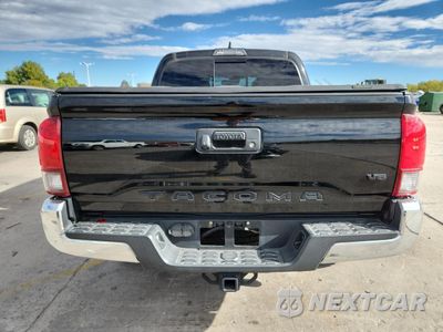 Zdjęcie 6 z 16 samochodu: 2018 TOYOTA TACOMA DOUBLE CAB VIN:5TFCZ5AN3JX139090 - miniatura