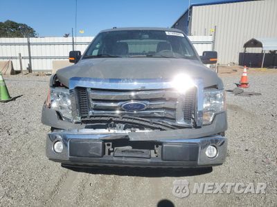 Piąte zdjęcie samochodu w środku: 2010 FORD F150 SUPER CAB VIN:1FTEX1C84AFB42598 - miniatura