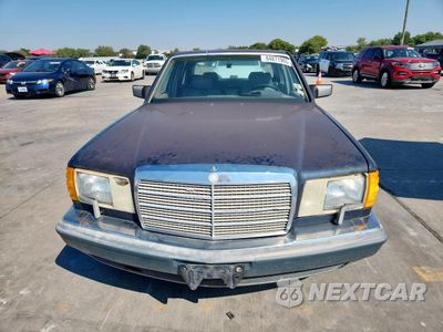 Piąte zdjęcie samochodu w środku: 1988 MERCEDES-BENZ 560 SEL VIN:WDBCA39D3JA400095 - miniatura