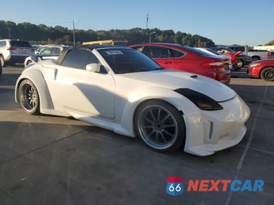 Czwarte zdjęcie samochodu z boku: 2005 NISSAN 350Z ROADSTER VIN:JN1AZ36A75M752003 - miniatura