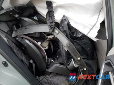 Zdjęcie 10 z 11 samochodu: 2021 TOYOTA RAV4 XLE VIN:2T3W1RFV2MW161188 - miniatura