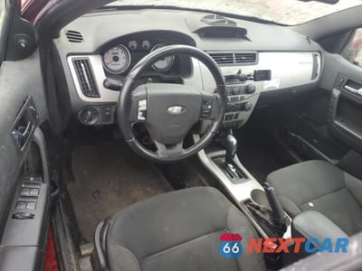 Zdjęcie 8 z 12 samochodu: 2001 FORD FOCUS SES VIN:1FAHP3GNXAW226049 - miniatura