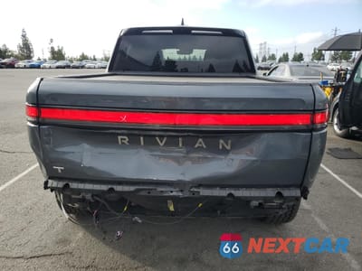 Zdjęcie 6 z 12 samochodu: 2023 RIVIAN R1T ADVENTURE VIN:7FCTGAAA4PN020541 - miniatura