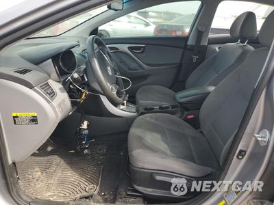 Zdjęcie 7 z 12 samochodu: 2013 HYUNDAI ELANTRA GLS VIN:KMHDH4AE8DU893931 - miniatura