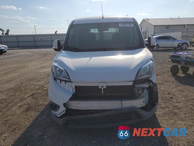 Piąte zdjęcie samochodu w środku: 2015 RAM PROMASTER - DELIVERY VAN VIN:ZFBERFBT3F6A04562 - miniatura
