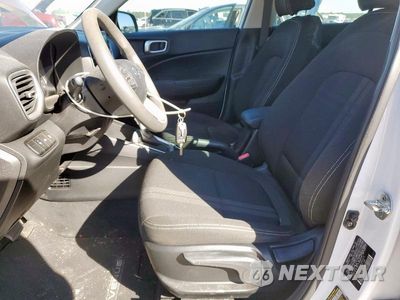 Zdjęcie 7 z 11 samochodu: 2020 HYUNDAI VENUE SEL VIN:KMHRC8A34LU031413 - miniatura
