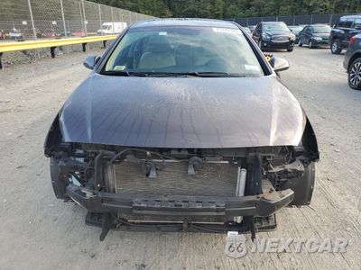 Piąte zdjęcie samochodu w środku: 2017 HYUNDAI SONATA SE VIN:5NPE24AFXHH512647 - miniatura